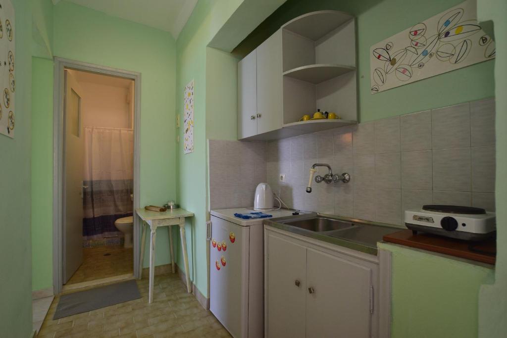 sea view studio anna koralli laganas