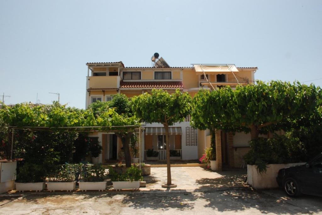 sea view studio anna koralli laganas